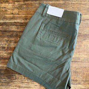 LOFT 4 inch Army Green Khaki Shorts - NWT